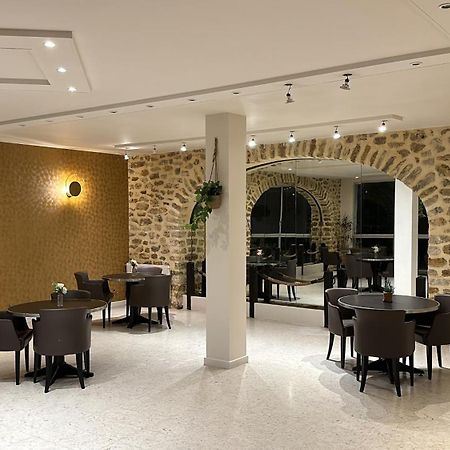 Thoiry Etoile Lodge Thoiry (Yvelines) Exterior foto