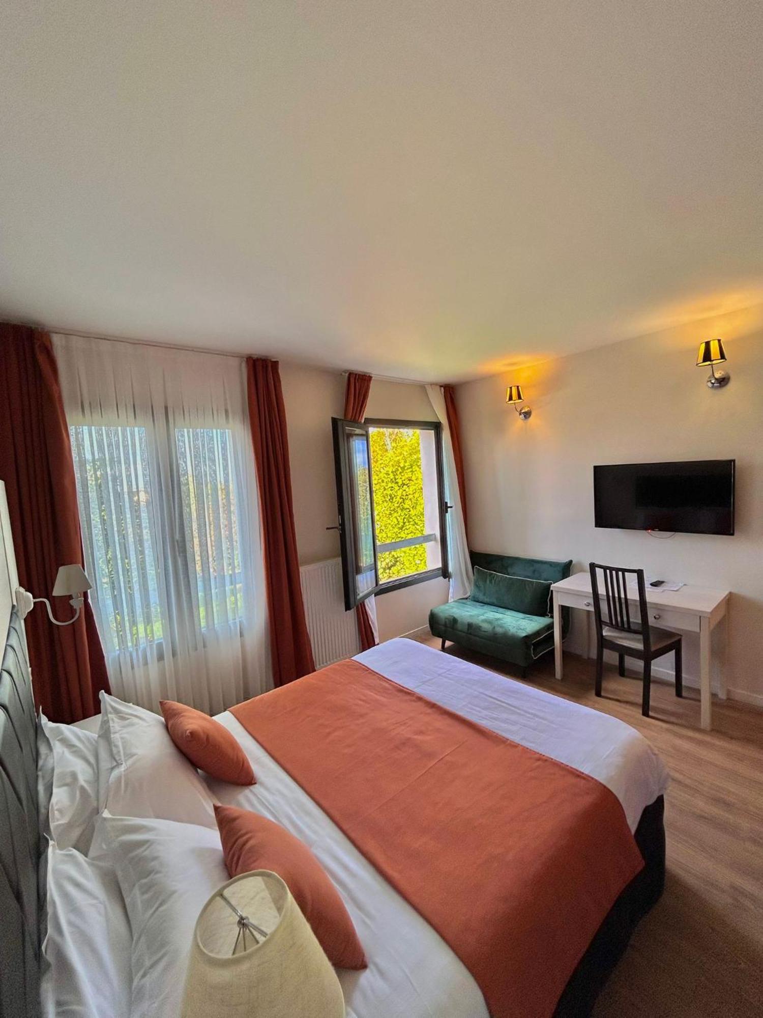 Thoiry Etoile Lodge Thoiry (Yvelines) Exterior foto